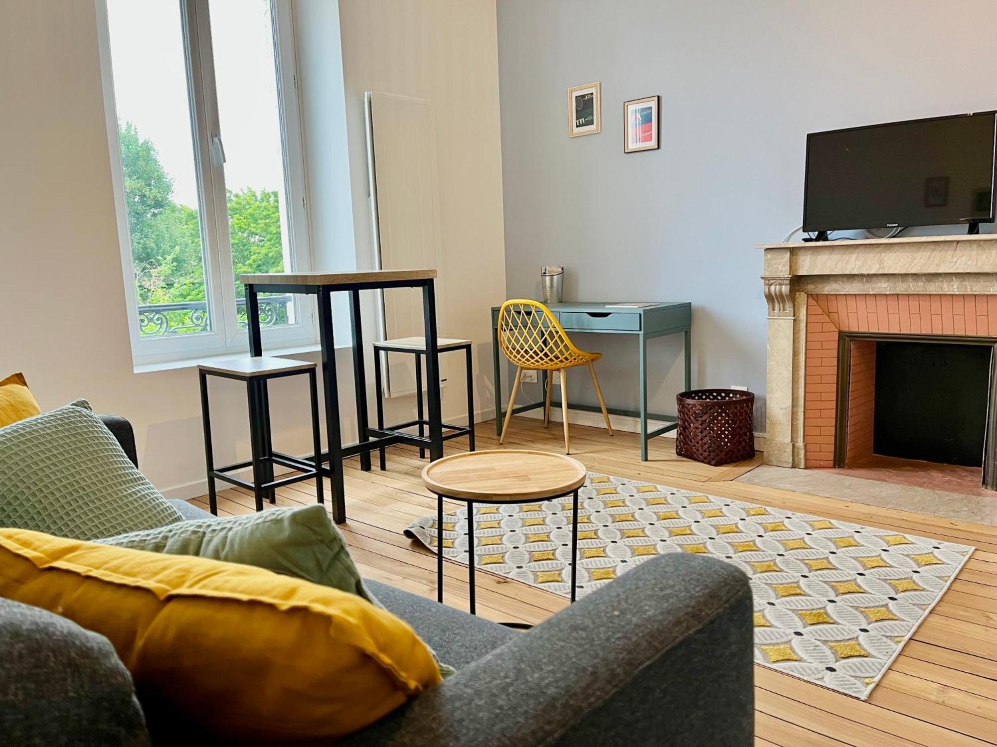 Suite Clovis 6 Reims Esterno foto